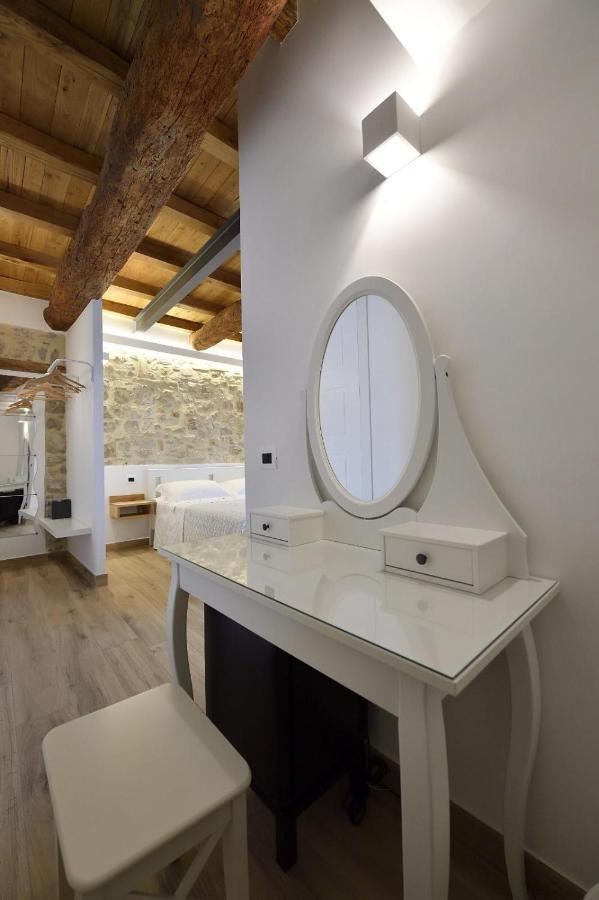 Le Benedettine Affittacamere Relais Fondi Exteriér fotografie