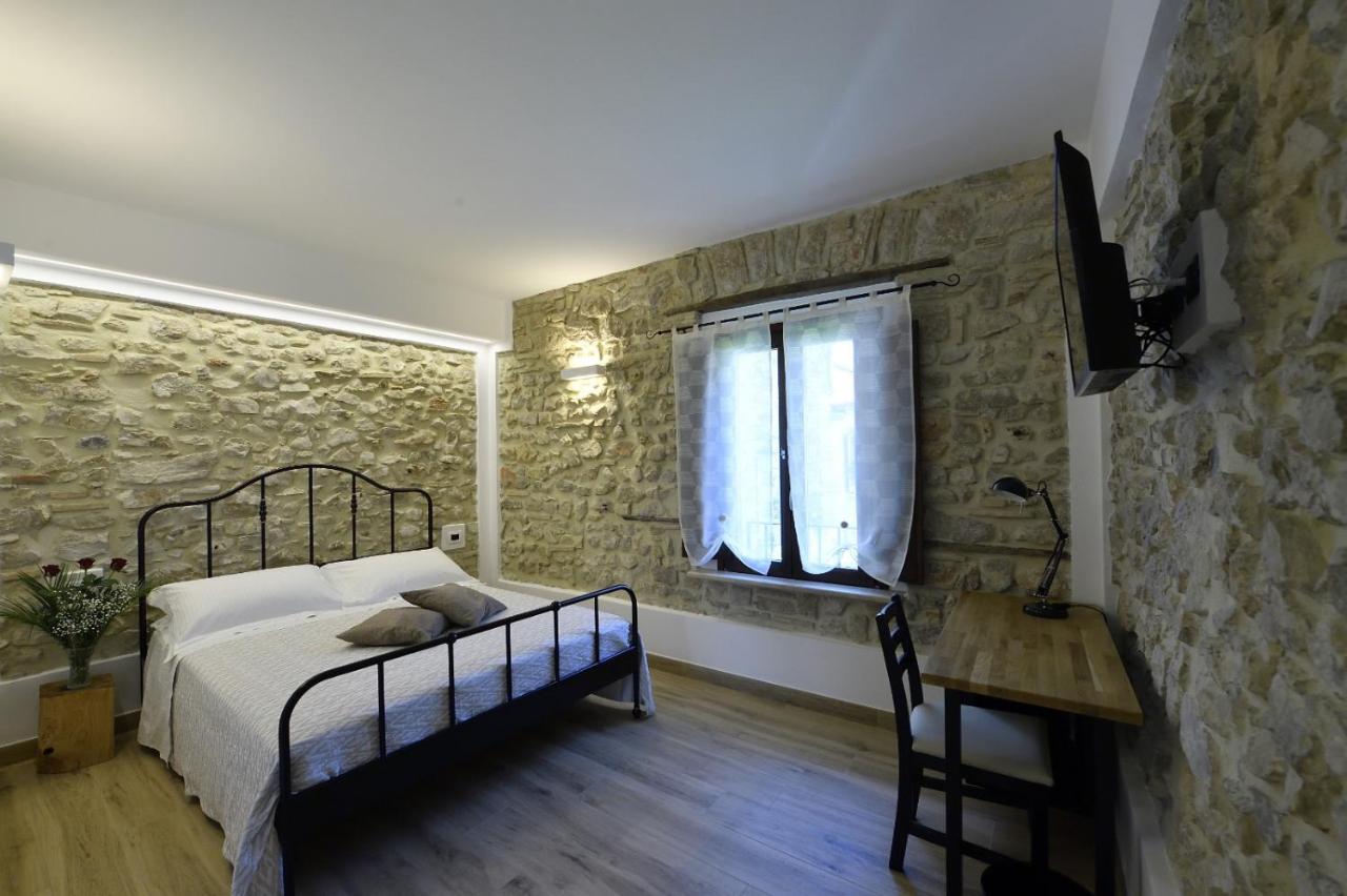 Le Benedettine Affittacamere Relais Fondi Exteriér fotografie